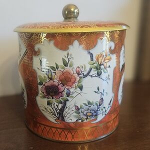 Vintage Daher Floral Metal Tin Canister Chinoiserie Floral Pattern